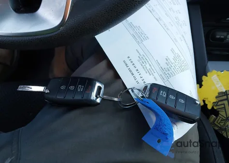 2019 Kia Optima Lx from USA, damaged, VIN 5XXGT4L32KG278936